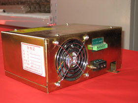 中山co2激光管顺德激光切割机13560627773